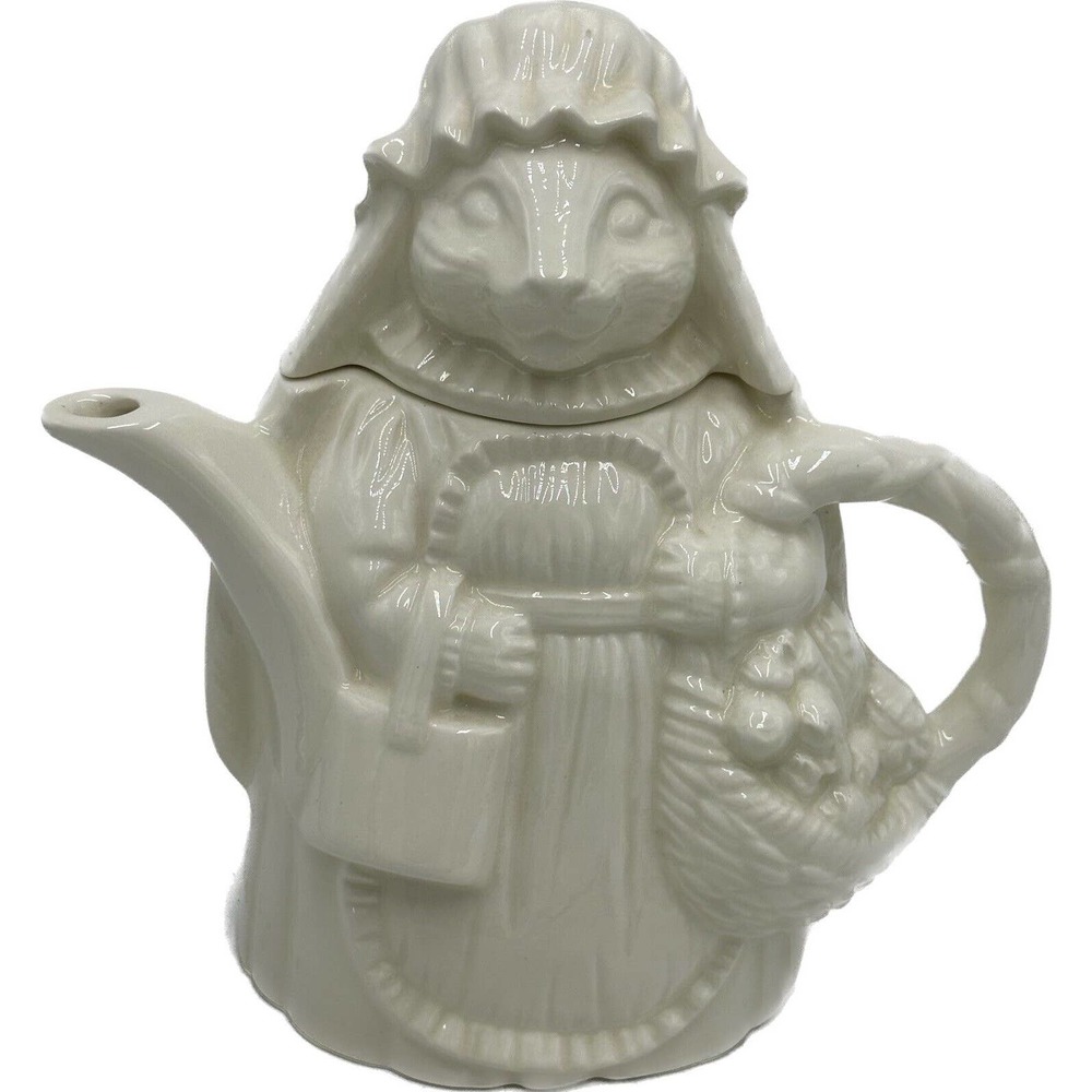 Vtg Bunny Rabbit Teapot White‎ Ceramic Lid 9" Signed Collectible Cottage Core